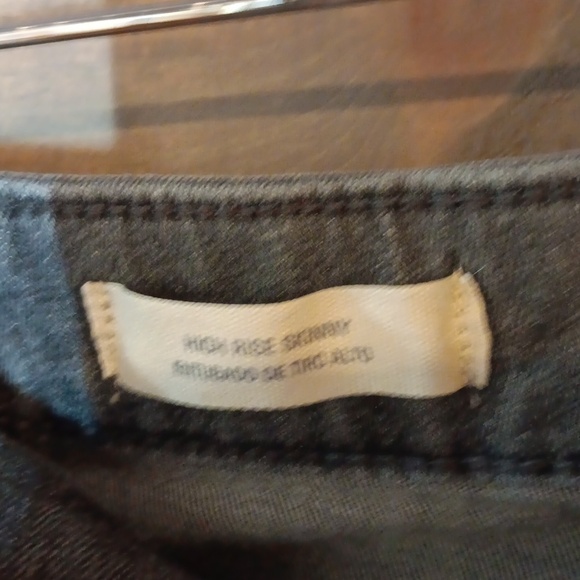 Universal Thread High Rise Skinny 8/29S black - Picture 4 of 7